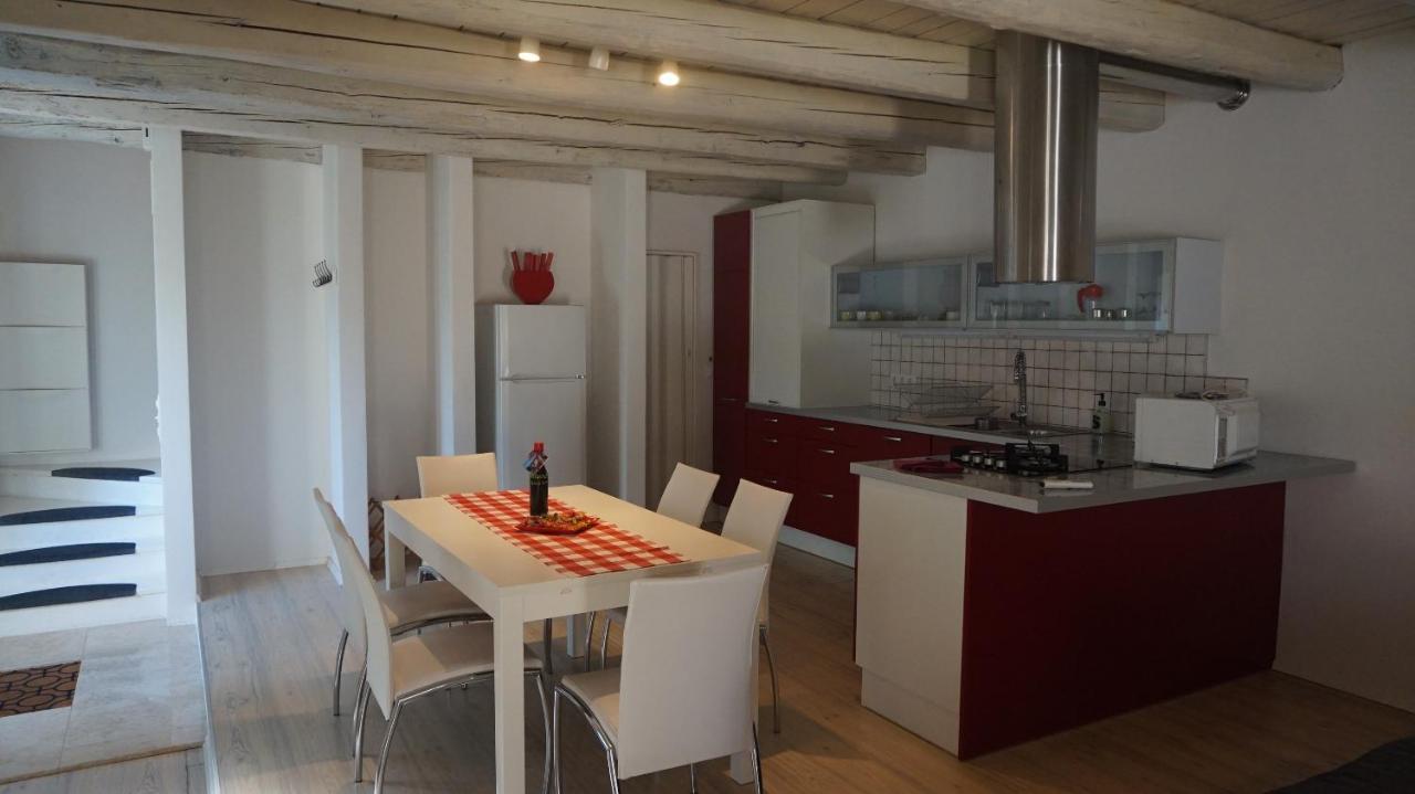 Holiday Home Ava1 With Pool & Holiday Home Ava2 With Whirlpool Baderna Eksteriør bilde