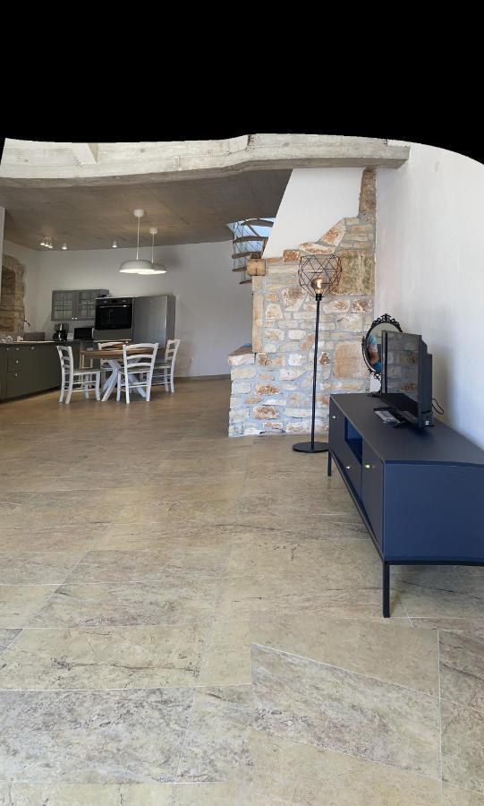 Holiday Home Ava1 With Pool & Holiday Home Ava2 With Whirlpool Baderna Eksteriør bilde